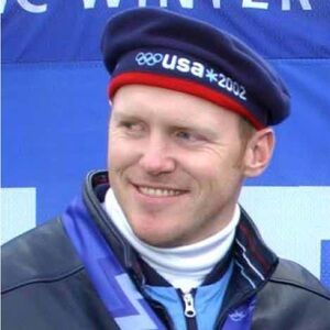 Vintage Roots Salt Lake City 2002 Winter Olympics Fleece Beret Blue Red Hat